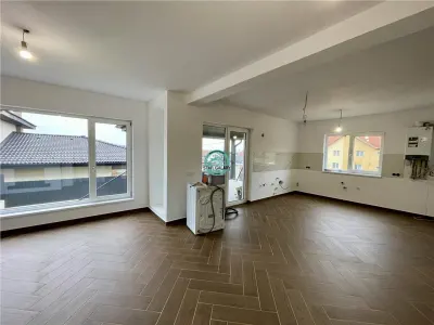 Casa cu 4 camere de vanzare tip duplex sup. 127 mp in Sancraiu de Ms - foto 2