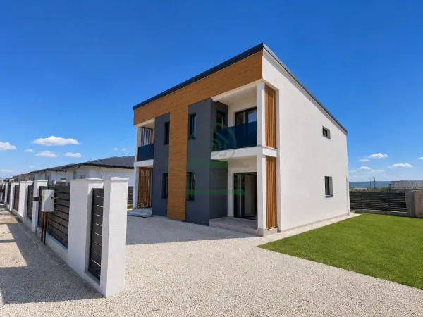 Casă 3 camere Miroslava - poza 8