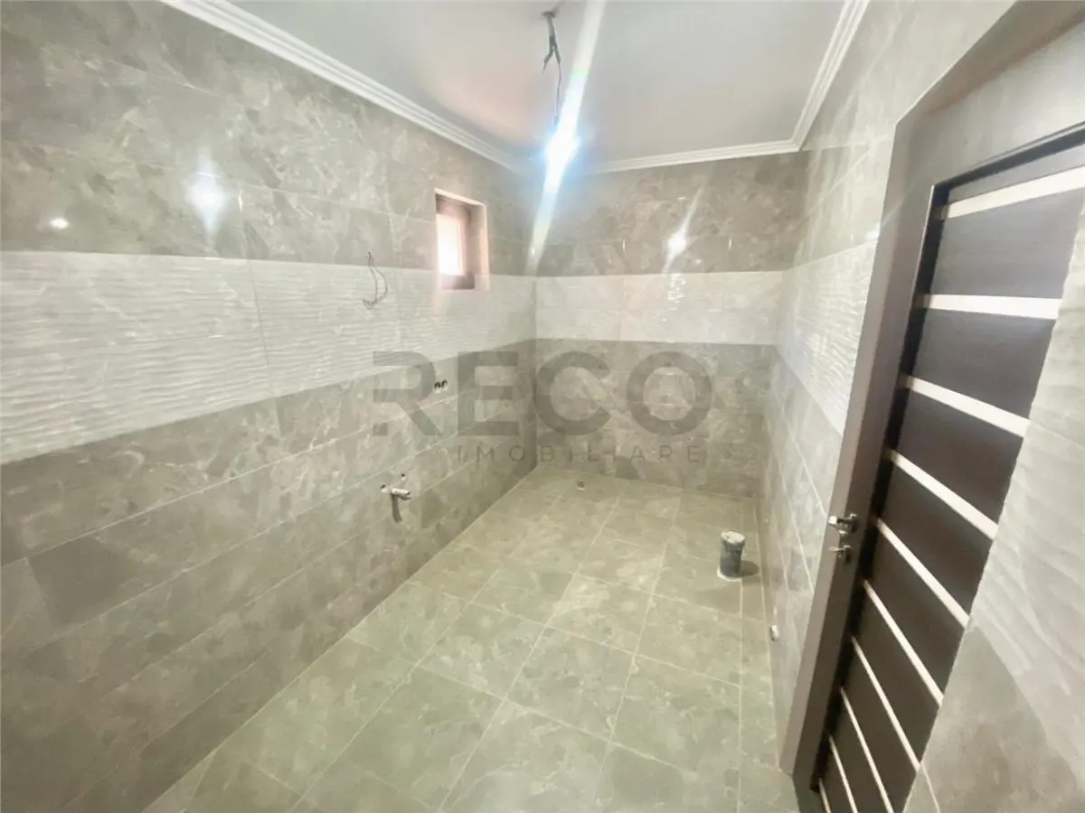 RECO Casa 5 camere, zona Santion, renovata, teren 521 mp - foto 11