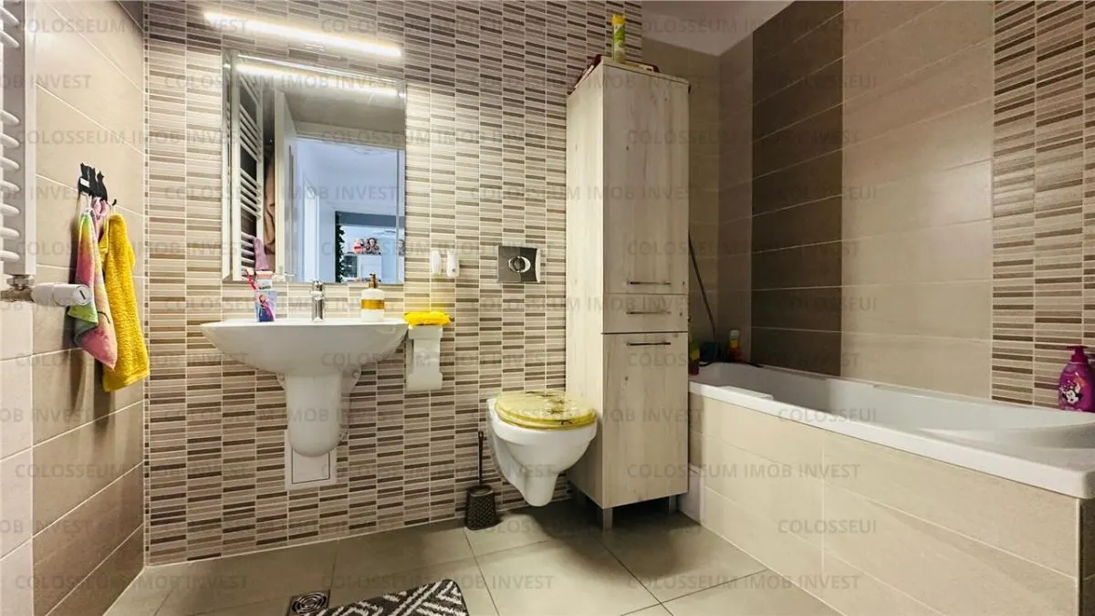 Apartament 3 camere, semidecomandat - zona Tractorul/ Top City - foto 6