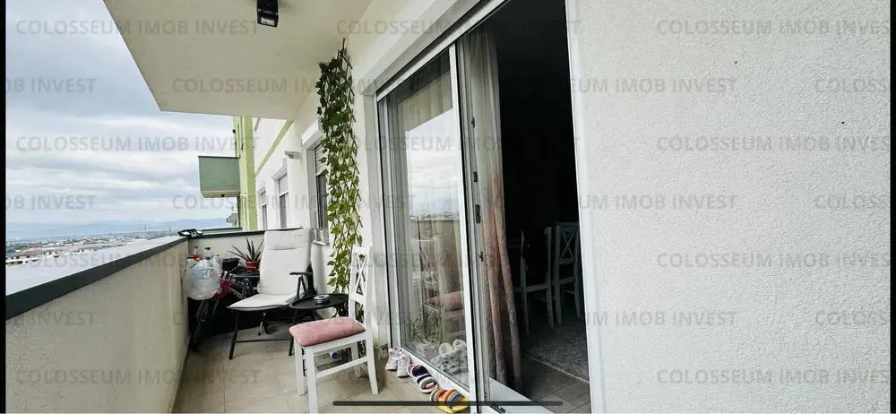 Apartament 3 camere, semidecomandat - zona Tractorul/ Top City - foto 9