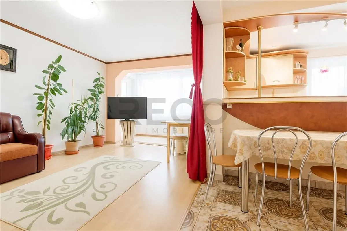 RECO Apartament 3 camere, Decomandat, zona Nufarul, etaj 8din 9, 2 balcoane inchise - foto 1