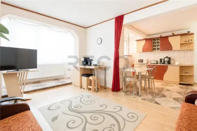 RECO Apartament 3 camere, Decomandat, zona Nufarul, etaj 8din 9, 2 balcoane inchise - foto 2