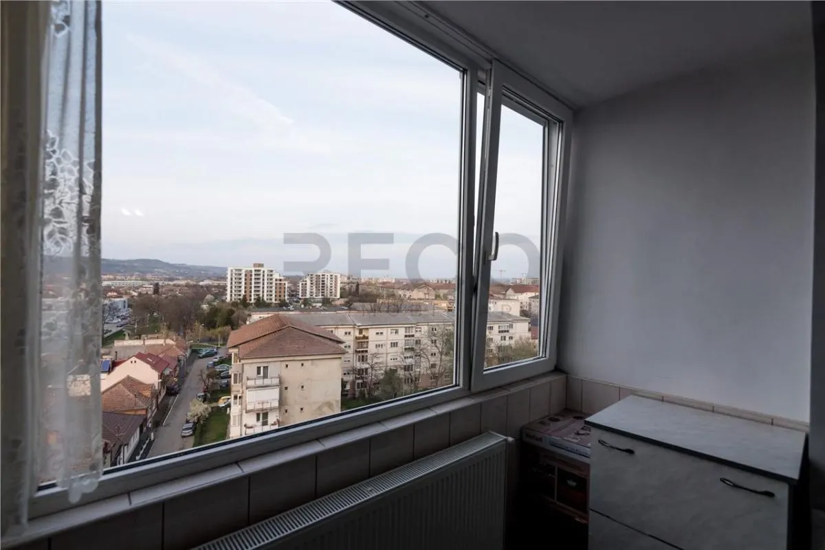 RECO Apartament 3 camere, Decomandat, zona Nufarul, etaj 8din 9, 2 balcoane inchise - foto 15