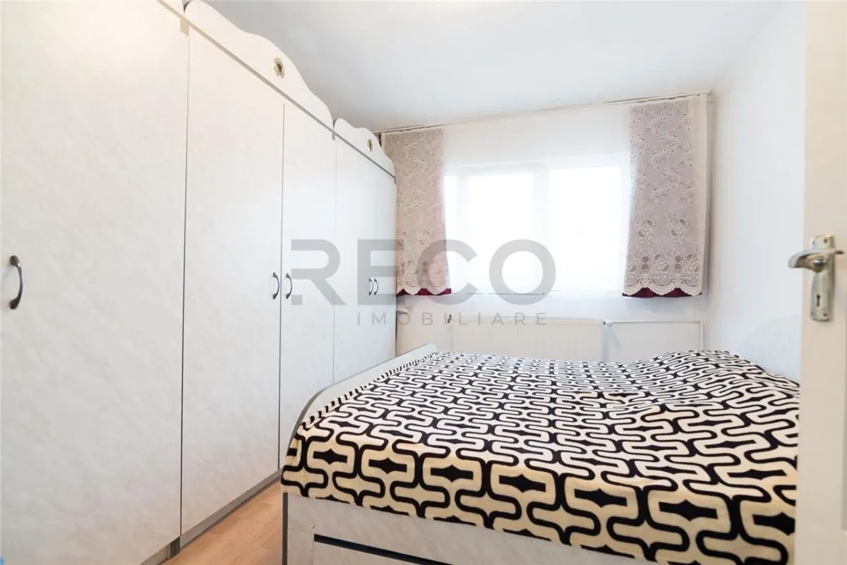 RECO Apartament 3 camere, Decomandat, zona Nufarul, etaj 8din 9, 2 balcoane inchise - foto 4