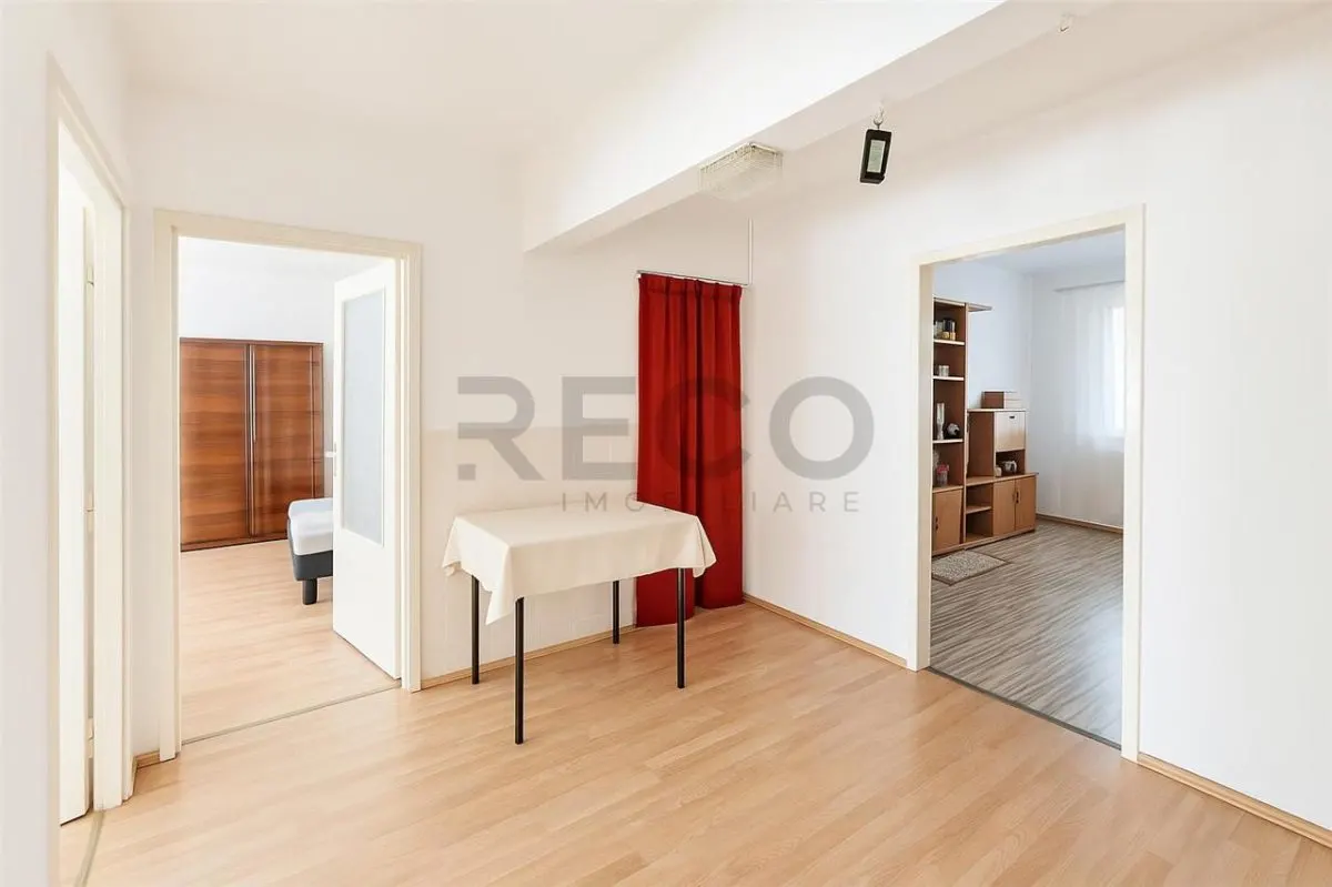 RECO Apartament cu 4 camere, decomandat, in Nufarul, la etajul 1 - foto 16