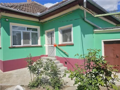 Casa de vanzare in Marghita - Marghita