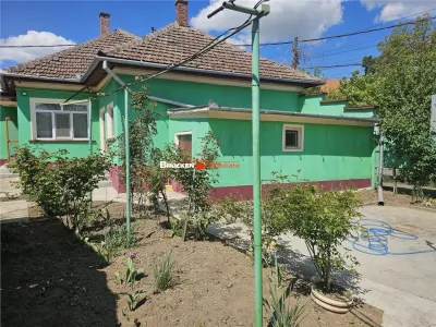 Casa de vanzare in Marghita - foto 3