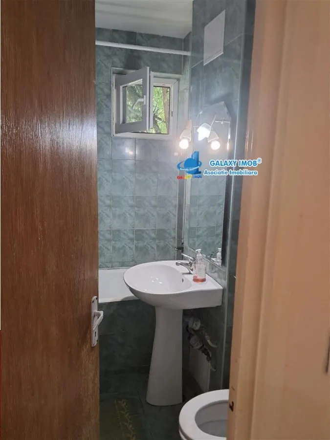vanzare ap cu 3 camere cf 1 dec  . TRIVALE  . - foto 12