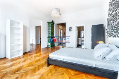 Vanzare apartament 3 camere locatie deosebita in Centru- zona Piata Unirii - foto 9