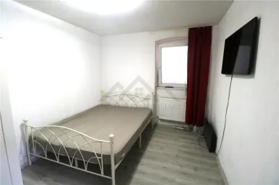 Apartament 2 camere , centrala proprie , zona Centrala - foto 2