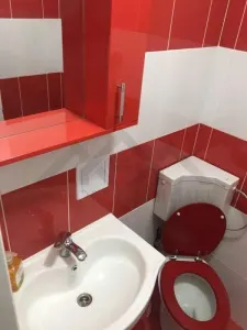 Apartament 2 camere , centrala proprie , zona Centrala - foto 5