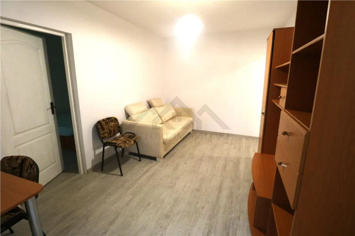 Apartament 2 camere , zona Sagului - foto 2