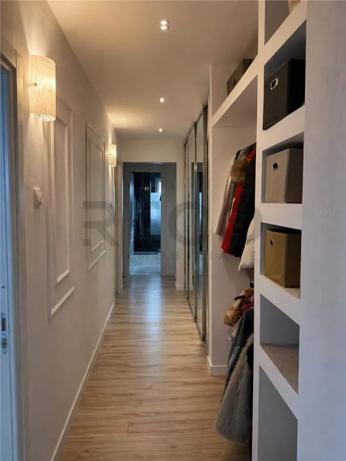 RECO Apartament Decomandat PB 3 camere Rogerius - foto 1
