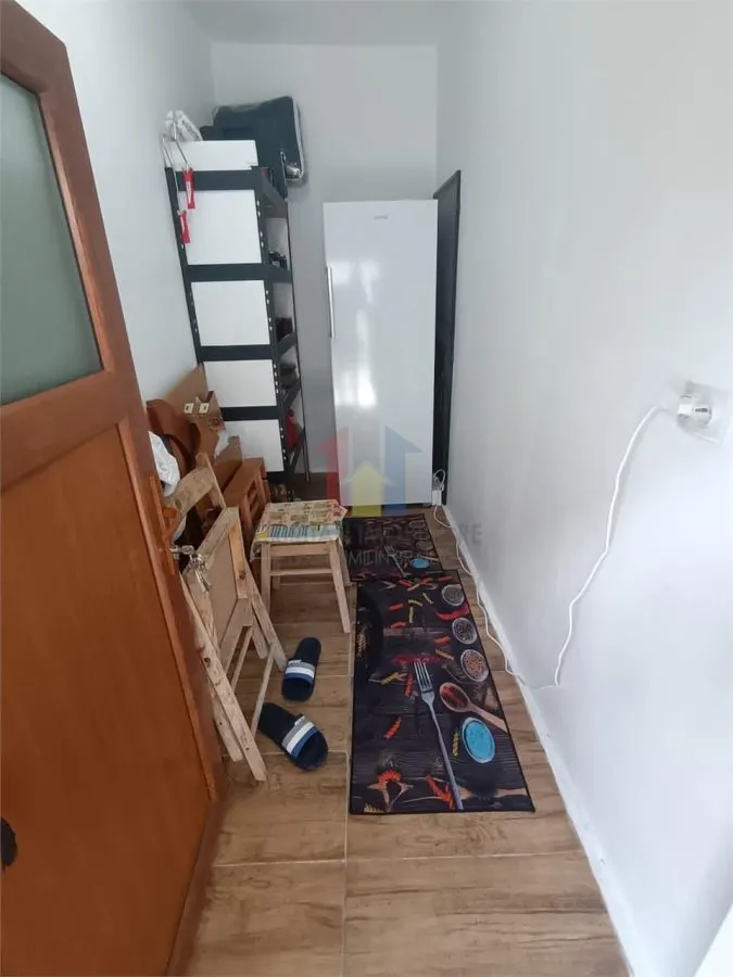 Casa Chercea, doua corpuri cladire, 3 camere, suprafata 256 mp - foto 7