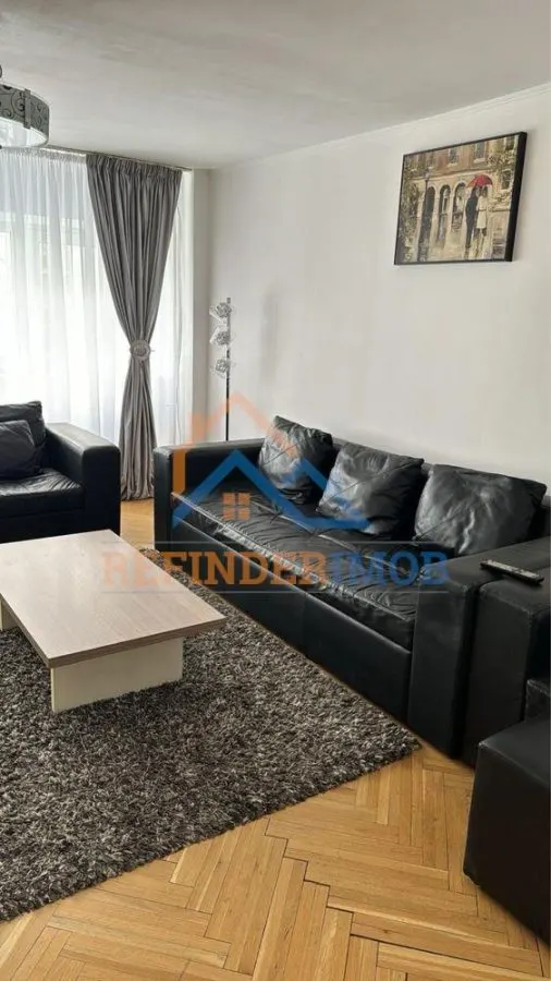 Vanzare 3 camere, zona Calea Calarasilor - Hala Traian, 80mp - foto 1