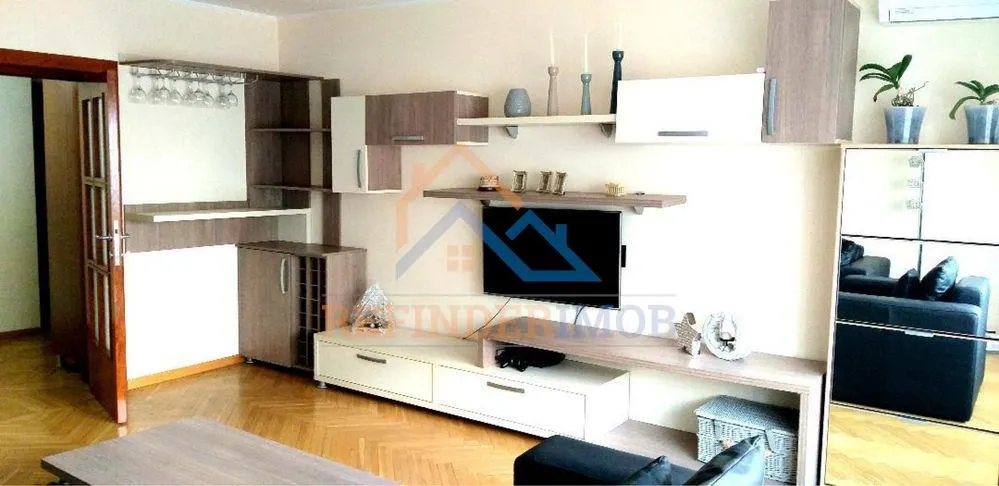 Vanzare 3 camere, zona Calea Calarasilor - Hala Traian, 80mp - foto 2