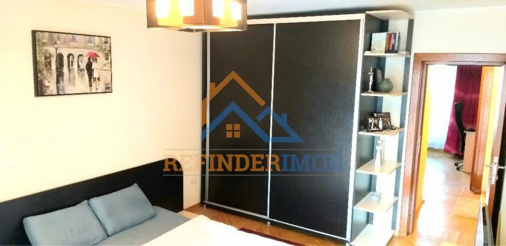 Vanzare 3 camere, zona Calea Calarasilor - Hala Traian, 80mp - foto 3