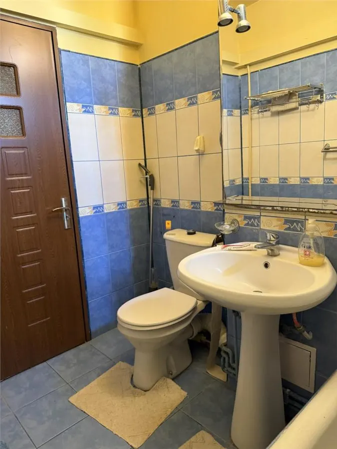 Apartament cu 4 camere zona  9 Mai - foto 15