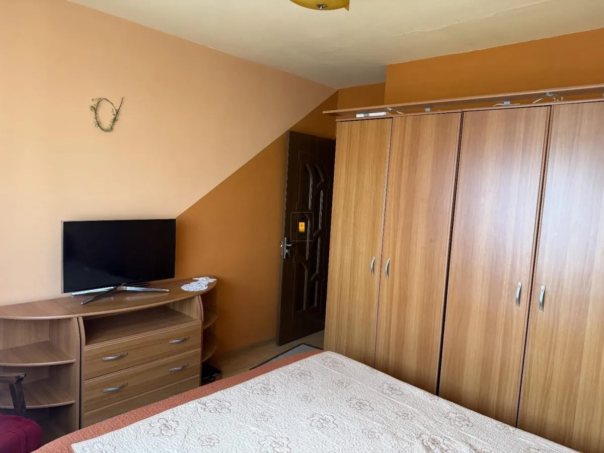 Apartament cu 4 camere zona  9 Mai - foto 10