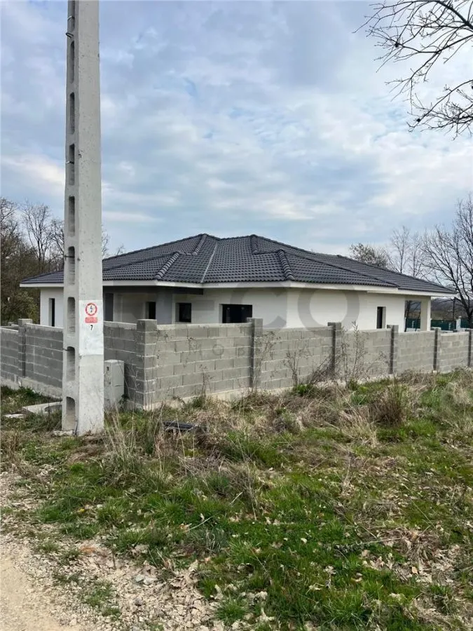 RECO Casa individuala 4 camere, zona Salabagiu de Munte, teren 616 mp - foto 2