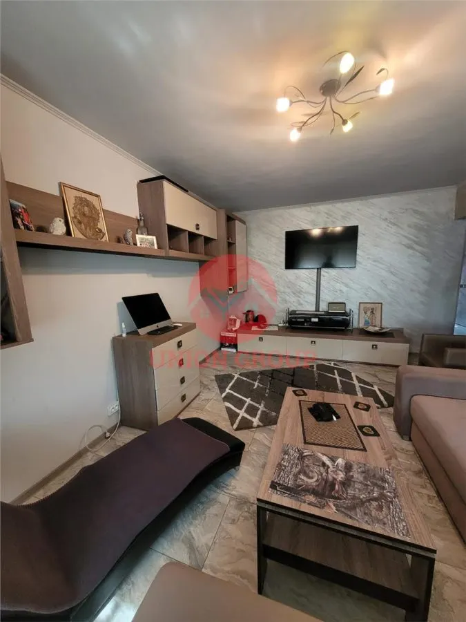 Apartament 3 Camere Superb, Decomandat, Mobilat si Utilat, Zona Dacia - foto 6