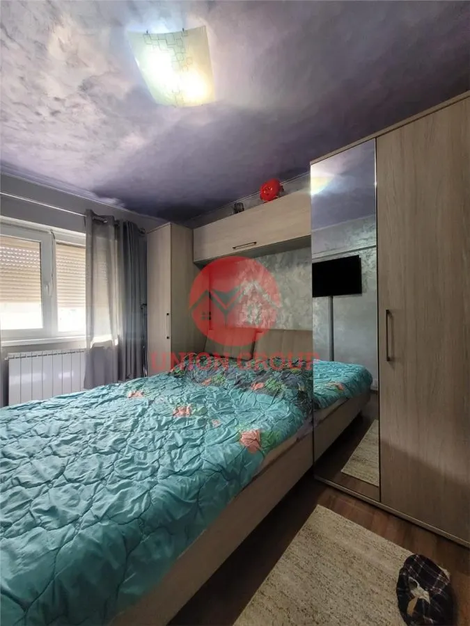 Apartament 3 Camere Superb, Decomandat, Mobilat si Utilat, Zona Dacia - foto 7