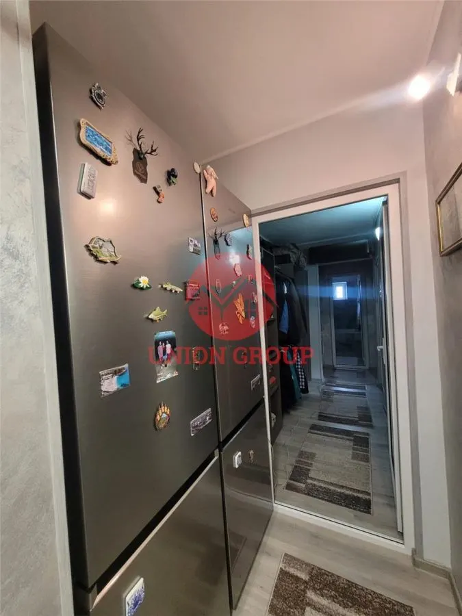 Apartament 3 Camere Superb, Decomandat, Mobilat si Utilat, Zona Dacia - foto 8