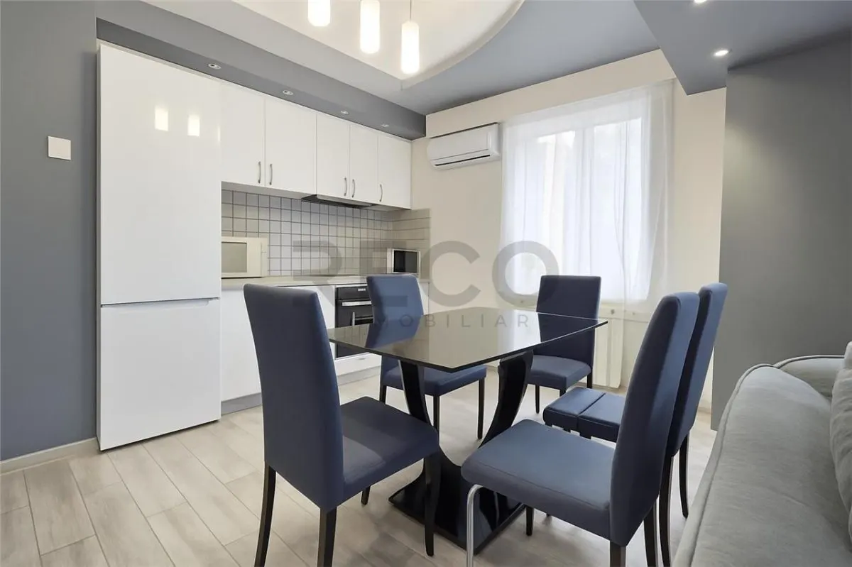 RECO Apartament 4 camere, zona Nufarul, decomandat, renovat, etaj 1 - foto 4