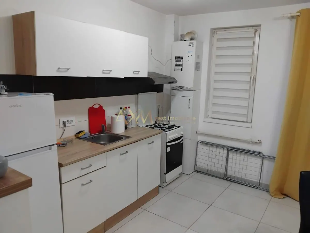 Inchiriere apartament 2 camere - foto 2