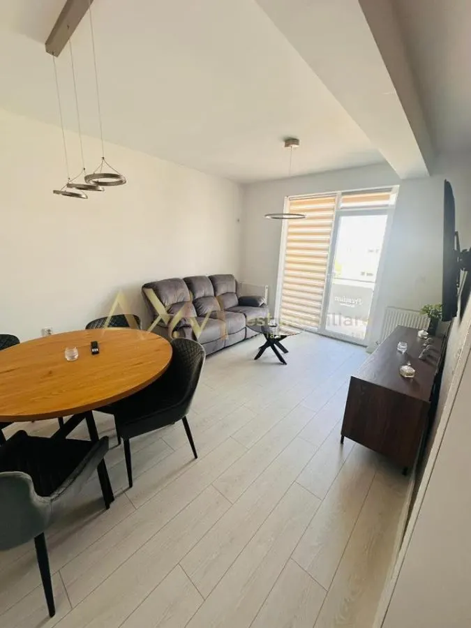 Inchiriere apartament 2 camere - foto 9