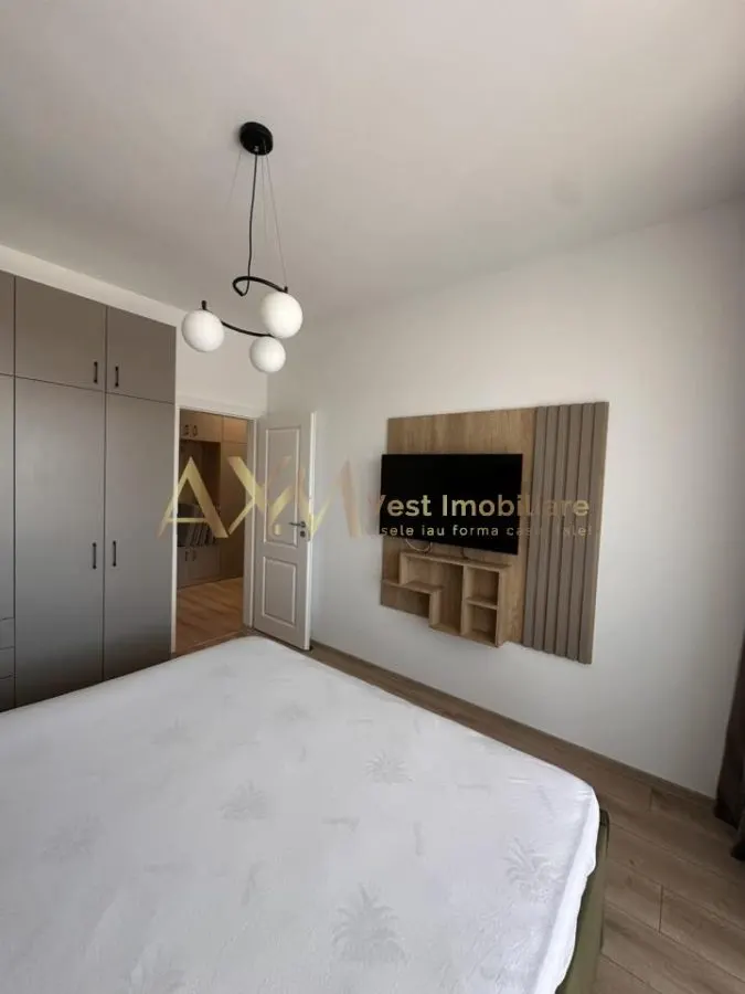 Inchiriere apartament 2 camere - foto 15