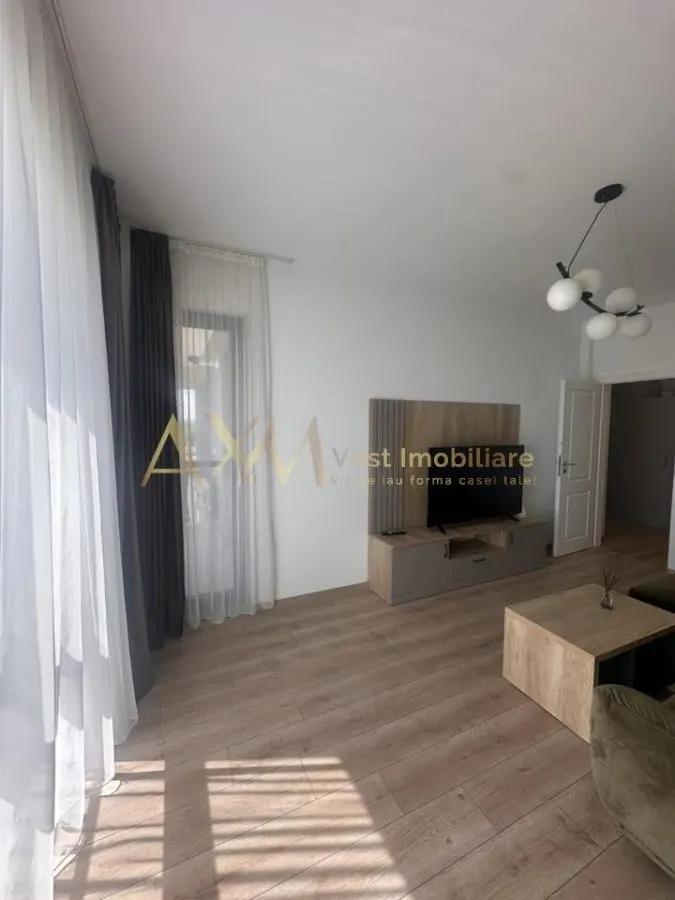 Inchiriere apartament 2 camere - foto 16