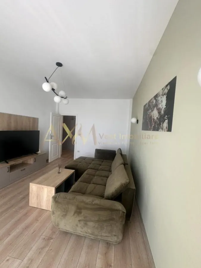 Inchiriere apartament 2 camere - foto 4