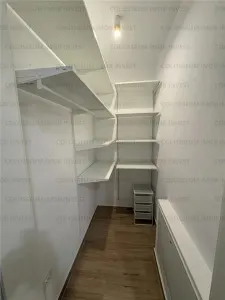 Apartament 2 camere, de inchiriat - zona Tractorul - foto 12