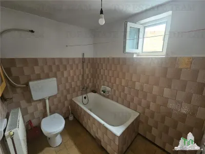 Casa  4 camere cu teren de 209 mp zona Coiciu , Constanta - foto 13