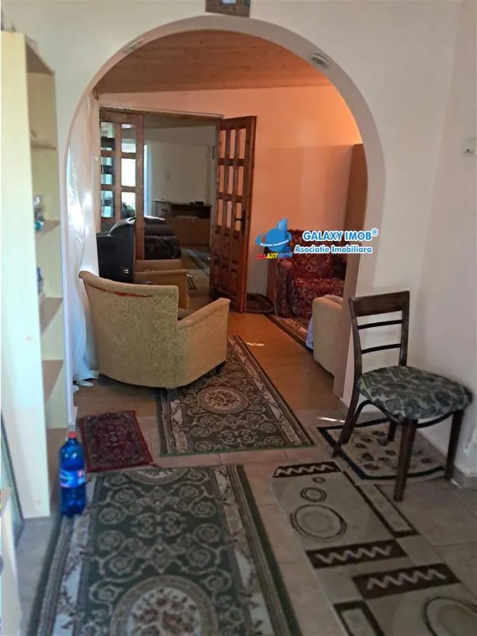 inch casa parter 3 camere , 3 bai , bucatarie , curte Pitesti -Prundu - foto 1