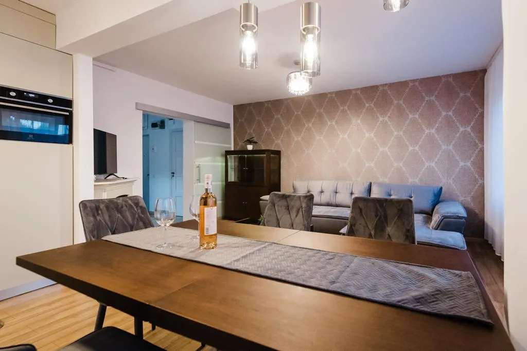 Ultracentral  Apartament  Panorama  Terasa, Semineu Electric  Design Modern - foto 3
