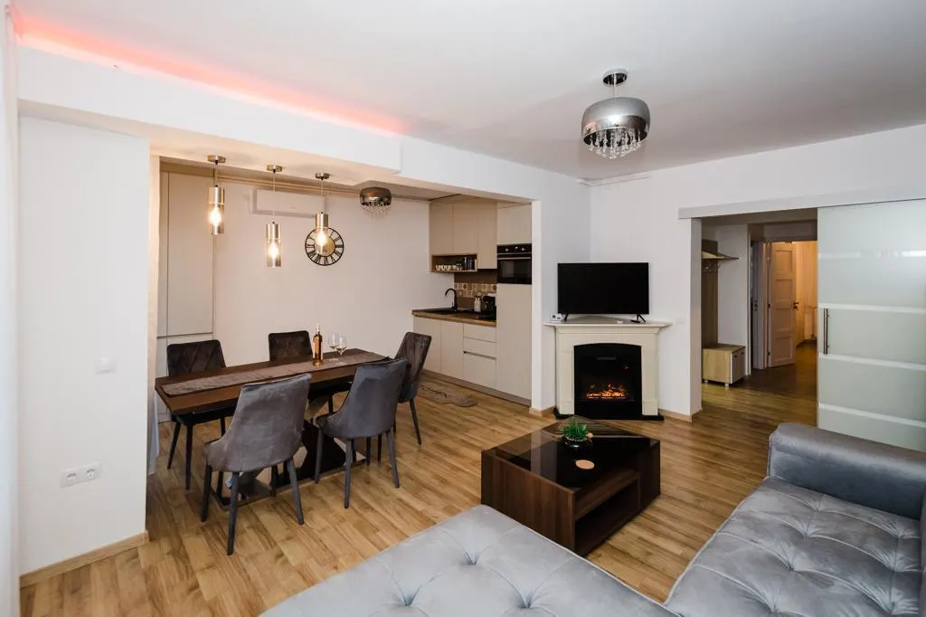 Ultracentral  Apartament  Panorama  Terasa, Semineu Electric  Design Modern - foto 4