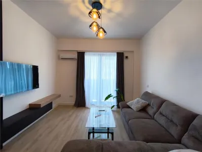 Apartament Ultra Central Bloc Nou Etaj Intermediar Loc de Parcare Subteran - foto 5