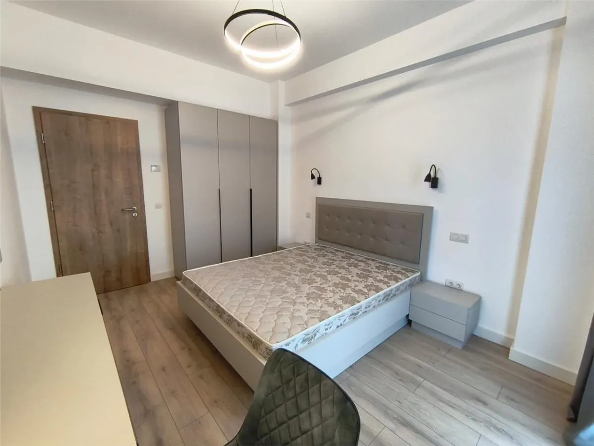 Apartament Ultra Central Bloc Nou Etaj Intermediar Loc de Parcare Subteran - foto 9