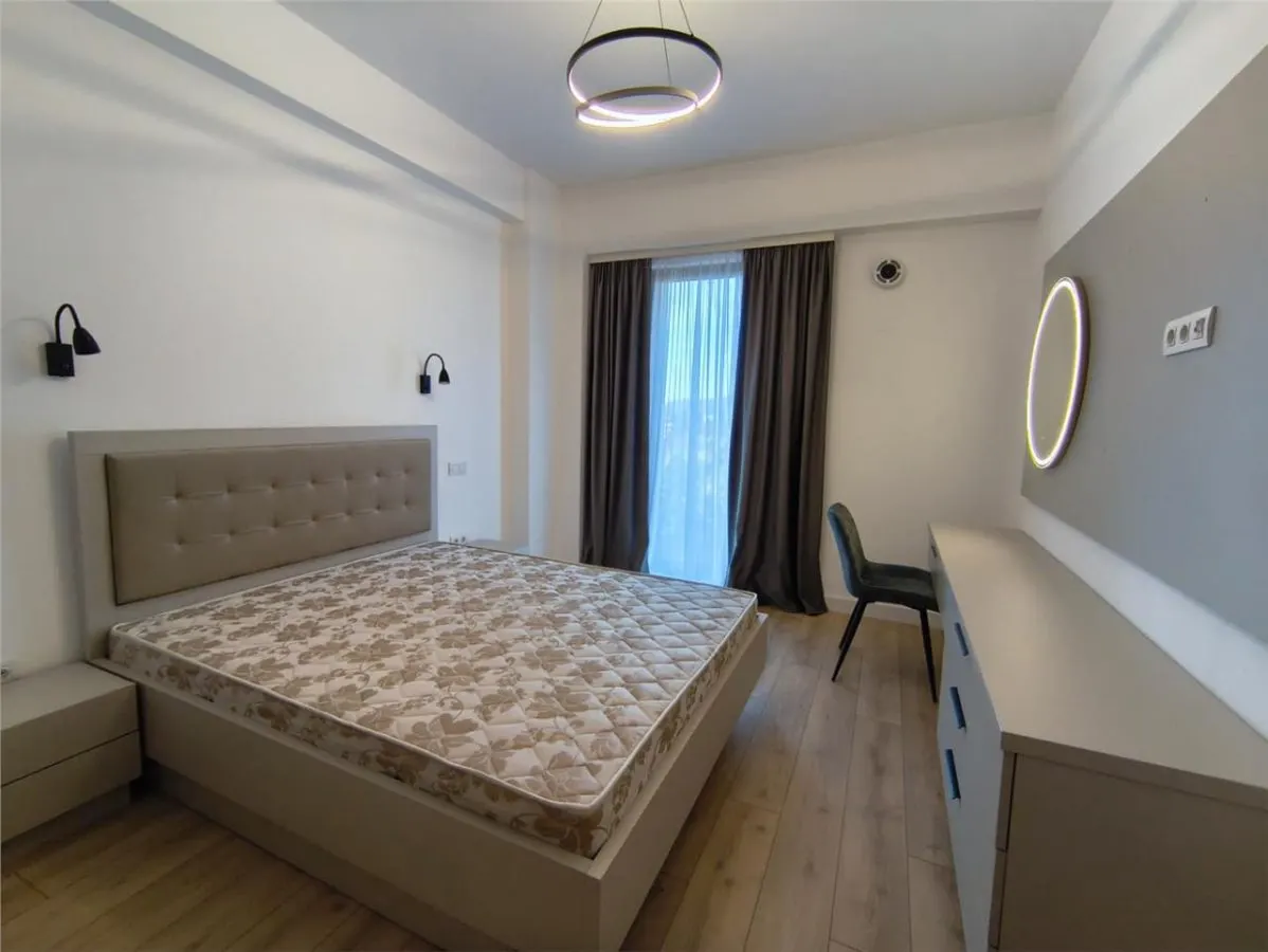 Apartament Ultra Central Bloc Nou Etaj Intermediar Loc de Parcare Subteran - foto 10