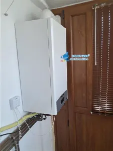 De vanzare   apartament  ultracentral  3 cam toate dotarile si terasa - foto 8