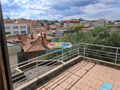 De vanzare   apartament  ultracentral  3 cam toate dotarile si terasa - foto 10