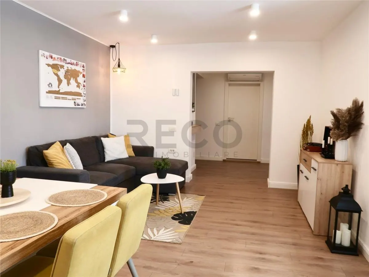 Apartament modern pe Sovata cu balcon spre Cris - foto 1