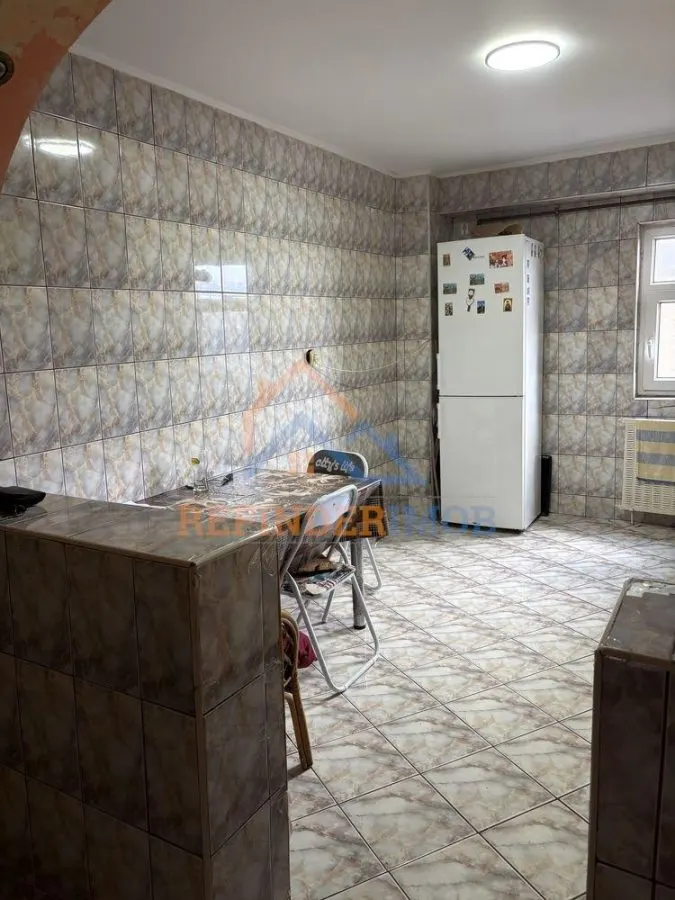 Apartament de vanzare cu 3 camere, zona 13 Septembrie - foto 4