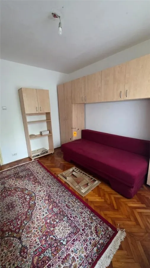 Apartament cu 3 camere zona Nord - foto 3
