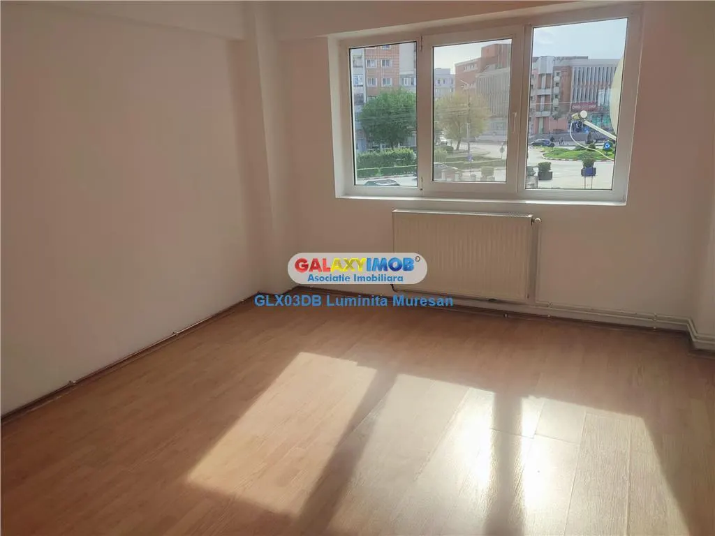 Inchiriere apartament 2 camere decomandat Targoviste Micro 11 - foto 3