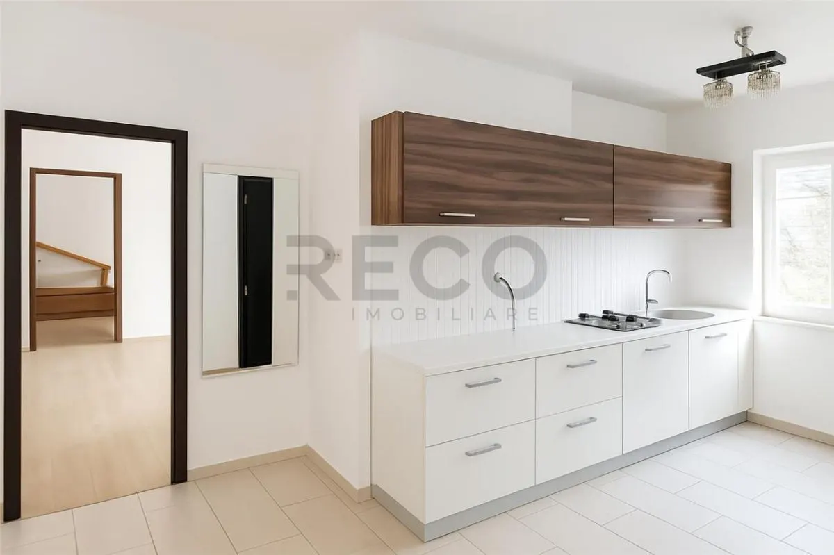 RECO Apartament cu 3 camere Velenta, strada Razboieni - foto 8