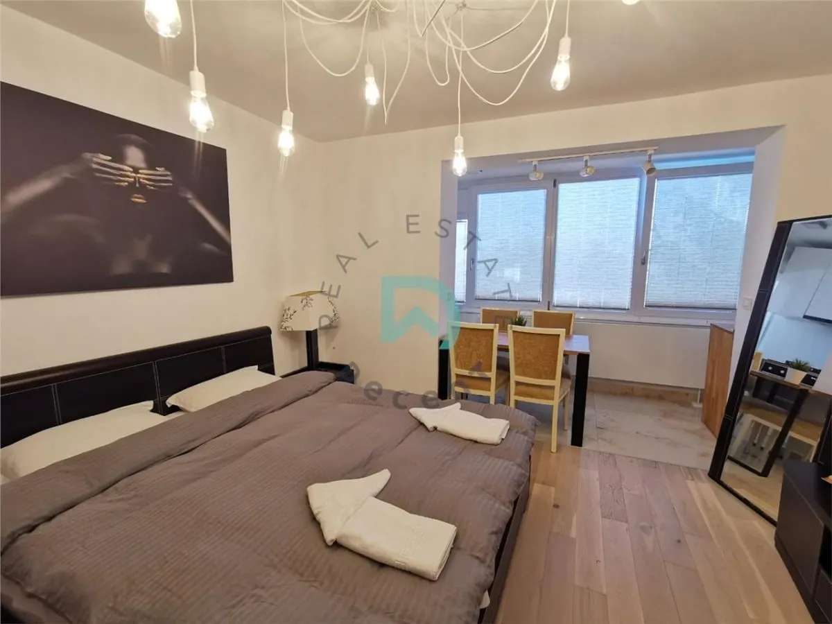 Apartament 2 camere, Central, Lux. - foto 1